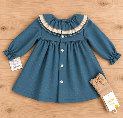 Parte trasera de vestido niña azul petróleo con botones y doble volante